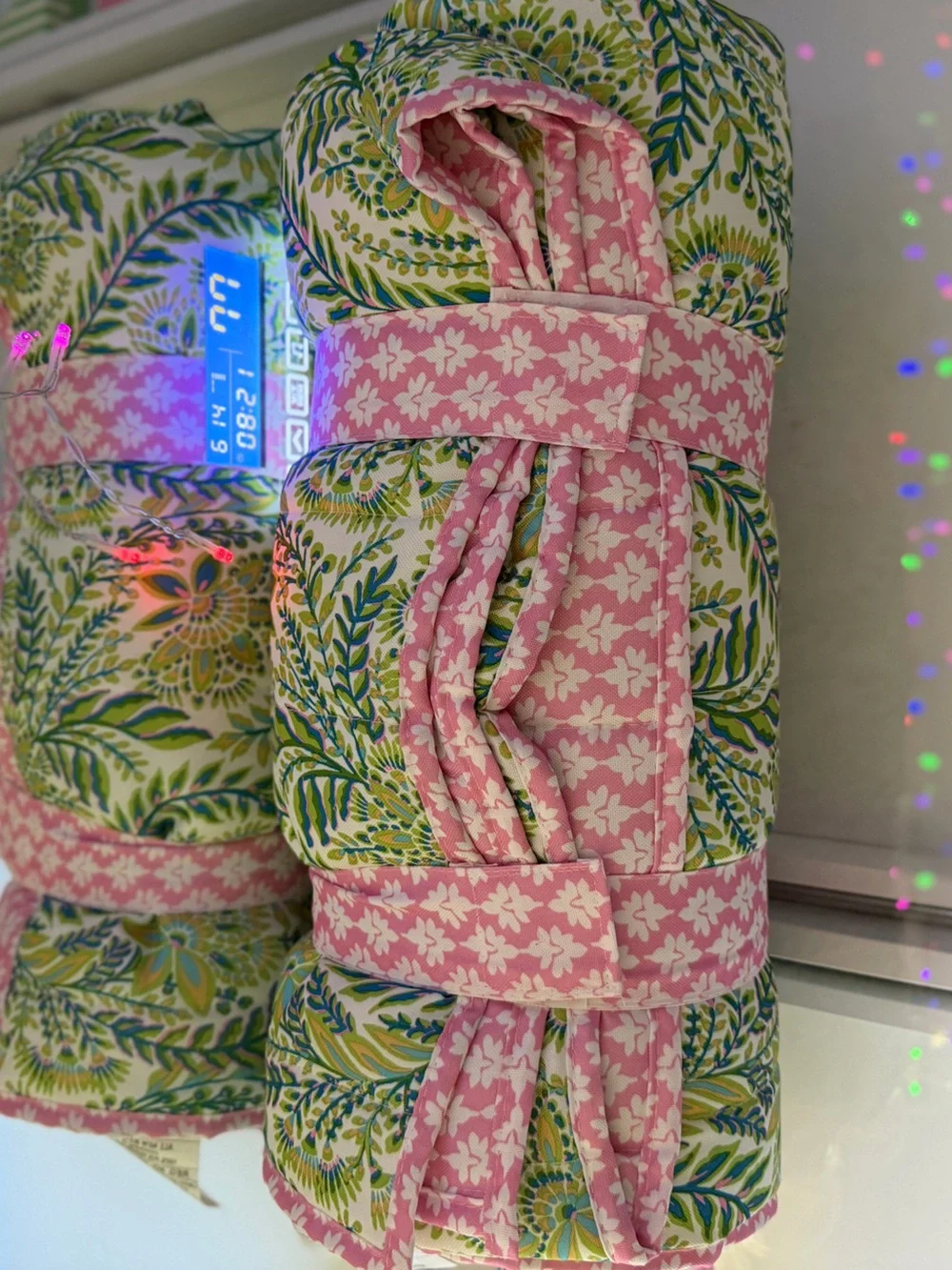 Tommy Bahama Reversible Outdoor picnic Blanket Throw picnic tropical pink green